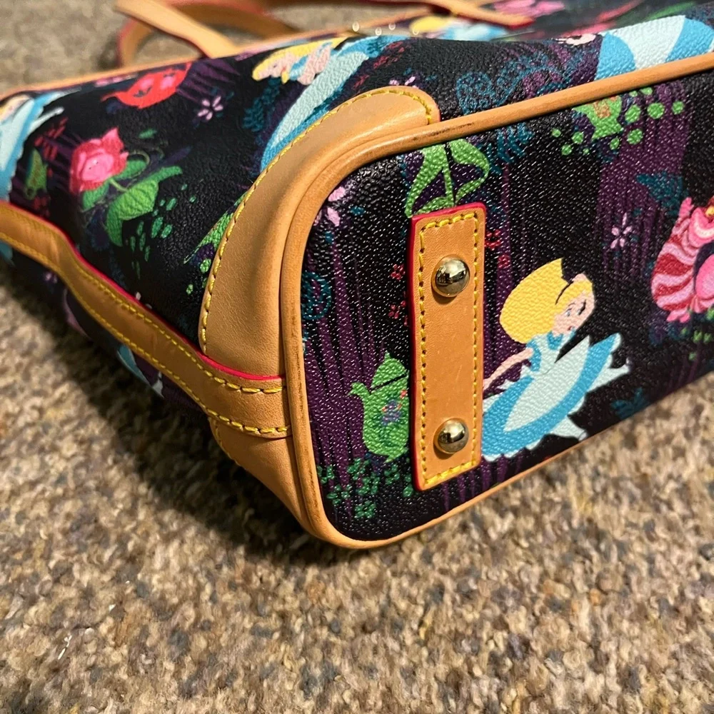 HTF.   Alice in Wonderland D & B tote - Picture 11 of 15